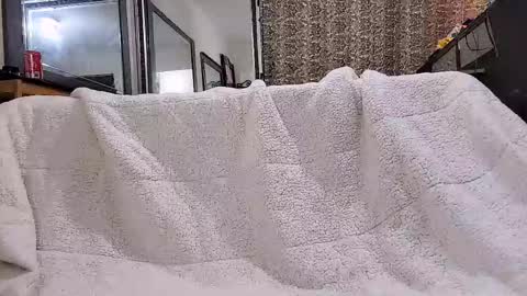 Bootyshows online show from January 16, 1:15 pm