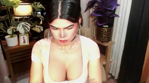 Snapshot of janaalwayshorny chatting on November 9, 10:13 am janaalwayshorny online show from November 9, 10:13 am