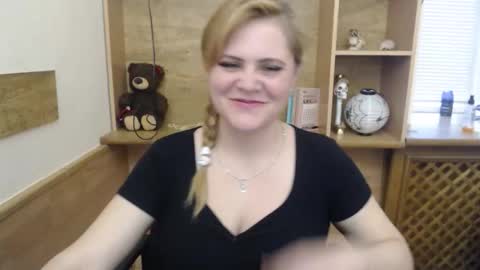 janaloveli online show from April 26, 1:09 pm