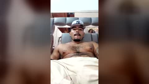 Snapshot of jandrss_gold9 chatting on August 5, 5:54 am jandrss_gold9 online show from August 5, 5:54 am