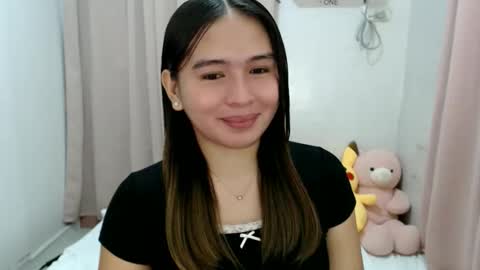 YOUR LOVELY JANE online show from April 13, 9:42 pm