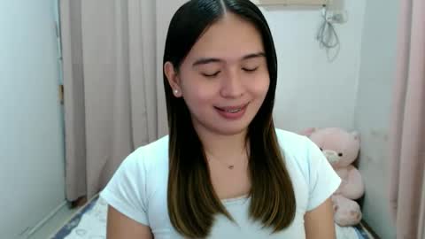 YOUR LOVELY JANE online show from April 17, 10:24 pm