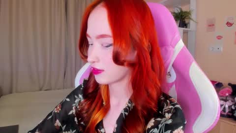 Mary Jane online show from December 15, 5:39 pm