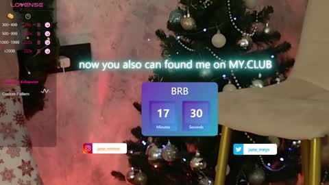 Snapshot of jane_meys chatting on December 21, 11:22 am your kitty JANE roawww online show from December 21, 11:22 am