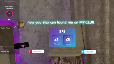 Snapshot of jane_meys chatting on January 17, 8:13 am your kitty JANE roawww online show from January 17, 8:13 am