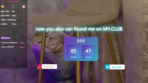 Snapshot of jane_meys chatting on January 22, 8:29 am your kitty JANE roawww online show from January 22, 8:29 am