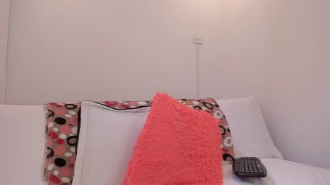 Jane  M online show from December 1, 7:36 pm