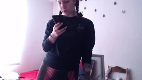 Snapshot of jane_r chatting on February 21, 8:27 pm Jane online show from February 21, 8:27 pm