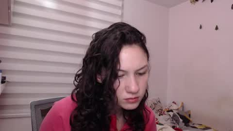 Snapshot of jane_r chatting on November 8, 11:03 pm Jane online show from November 8, 11:03 pm