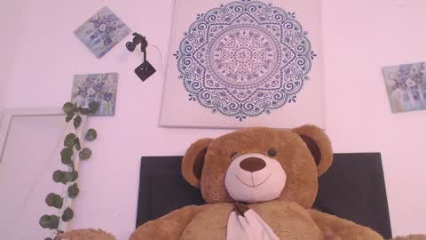 Snapshot of janeebony_ chatting on December 19, 3:41 pm Jane online show from December 19, 3:41 pm