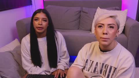 Snapshot of janehart_ chatting on December 21, 7:24 am Jane online show from December 21, 7:24 am