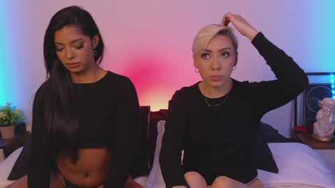 Snapshot of janehart_ chatting on January 16, 3:23 am Jane online show from January 16, 3:23 am