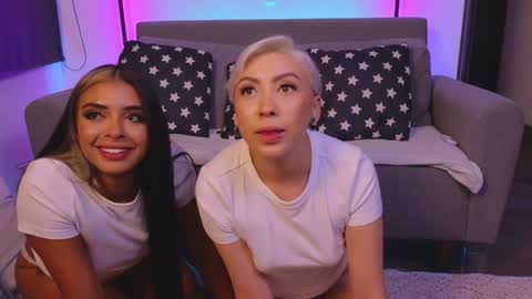 Snapshot of janehart_ chatting on February 8, 3:52 am Jane online show from February 8, 3:52 am