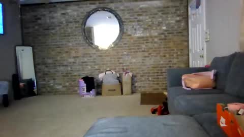 MaggieJane online show from February 5, 7:02 am