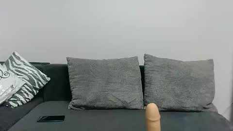 Janet online show from December 14, 3:06 pm