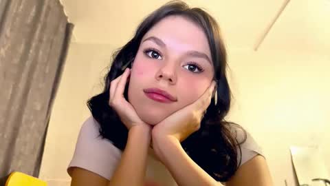 Snapshot of janethcensky chatting on November 21, 2:27 pm Aleksia online show from November 21, 2:27 pm