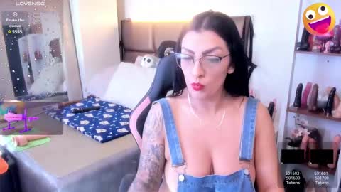 Snapshot of janette_rider chatting on February 23, 3:13 am Janette rider online show from February 23, 3:13 am