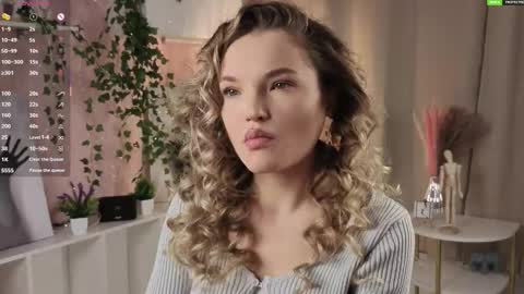 Hi Im Alice and here youll find something online show from December 21, 6:09 am