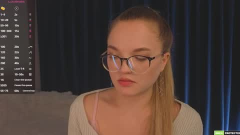 Hi Im Alice and here youll find something online show from March 29, 6:24 am