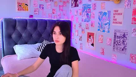 janicerivera online show from April 4, 6:33 am