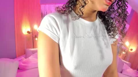 Janinne  online show from March 4, 10:54 am