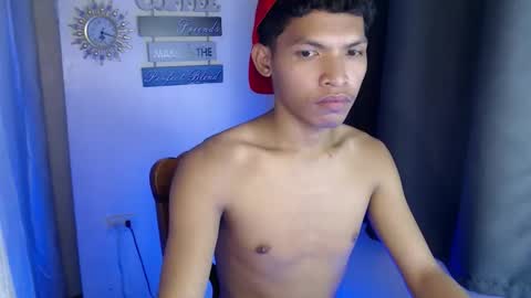 Snapshot of janlloyd04 chatting on September 25, 6:17 am janlloyd04 online show from September 25, 6:17 am