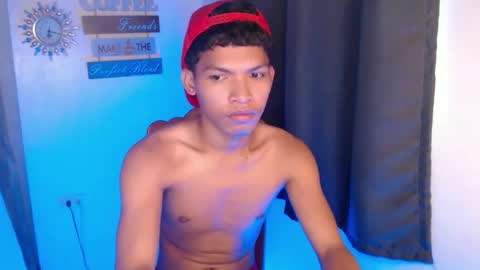 Snapshot of janlloyd04 chatting on September 26, 4:05 am janlloyd04 online show from September 26, 4:05 am