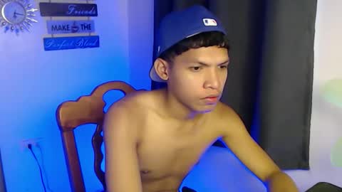 Snapshot of janlloyd04 chatting on September 29, 3:55 am janlloyd04 online show from September 29, 3:55 am