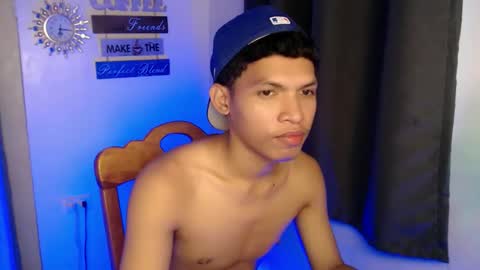 Snapshot of janlloyd04 chatting on October 1, 5:57 am janlloyd04 online show from October 1, 5:57 am