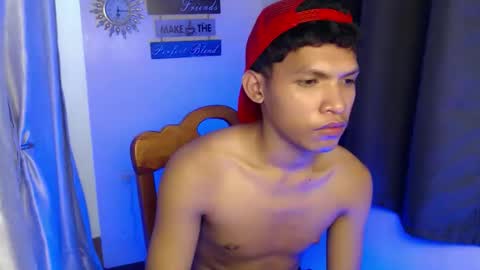 Snapshot of janlloyd04 chatting on October 3, 8:06 pm janlloyd04 online show from October 3, 8:06 pm