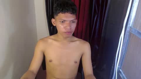 Snapshot of janlloyd04 chatting on October 23, 6:17 pm janlloyd04 online show from October 23, 6:17 pm