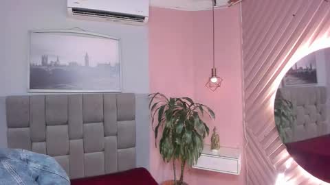 Snapshot of janna_lopezz chatting on November 20, 10:59 am Janna online show from November 20, 10:59 am