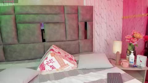 Snapshot of jannacasey chatting on October 25, 12:13 pm Janna Casey online show from October 25, 12:13 pm