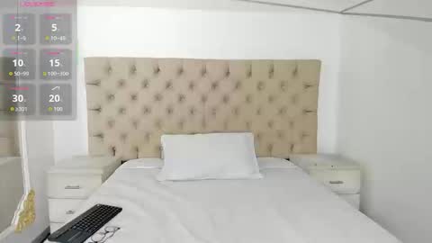 Janne  online show from September 11, 9:26 pm