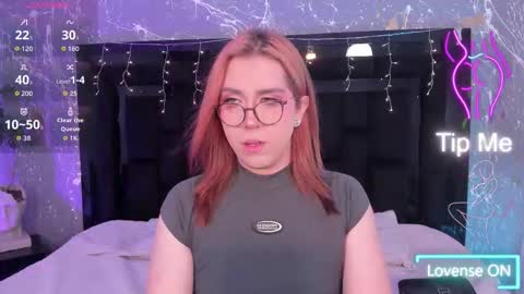 Janne  online show from December 22, 9:45 pm