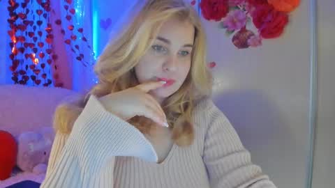 Snapshot of jansylines chatting on February 13, 6:48 pm JansyLines online show from February 13, 6:48 pm