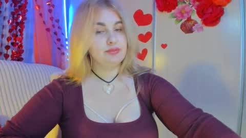 Snapshot of jansylines chatting on February 20, 7:19 pm JansyLines online show from February 20, 7:19 pm