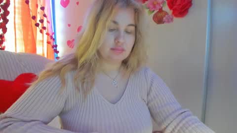 Snapshot of jansylines chatting on February 23, 10:17 am JansyLines online show from February 23, 10:17 am