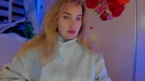 Snapshot of jansylines chatting on November 2, 10:23 pm JansyLines online show from November 2, 10:23 pm