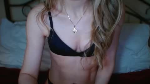 Snapshot of januarydaze chatting on November 2, 6:38 am the small pp whisperer ball puncher online show from November 2, 6:38 am