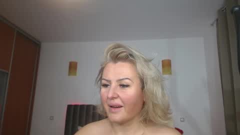 jaqueline88 online show from December 30, 7:26 am