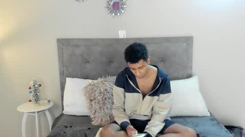 Snapshot of jared_blake chatting on December 27, 1:00 am jared_blake online show from December 27, 1:00 am