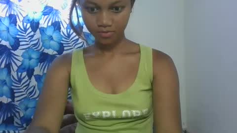 Snapshot of jarevava chatting on February 22, 9:34 am Jarevava online show from February 22, 9:34 am