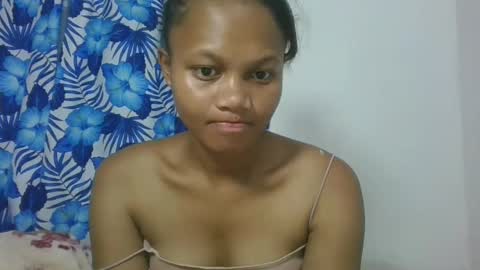 Snapshot of jarevavax chatting on February 10, 5:52 pm JarevavaX online show from February 10, 5:52 pm