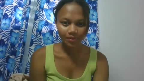 Snapshot of jarevavax chatting on February 20, 1:51 pm JarevavaX online show from February 20, 1:51 pm