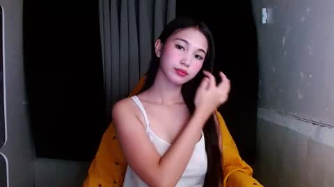 urcutie jas online show from April 4, 7:28 am