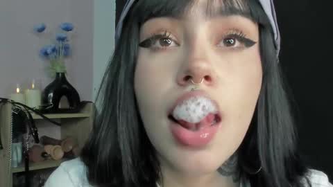 Snapshot of jas_miin chatting on November 11, 2:11 am Maria online show from November 11, 2:11 am