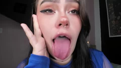 Maria online show from June 25, 5:12 am