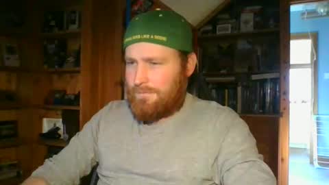 Snapshot of jase_feral chatting on December 18, 1:45 pm jase_feral online show from December 18, 1:45 pm