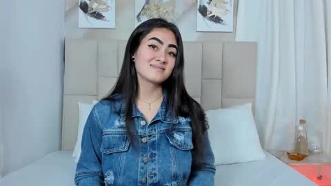 Jaslyn online show from December 31, 5:29 pm